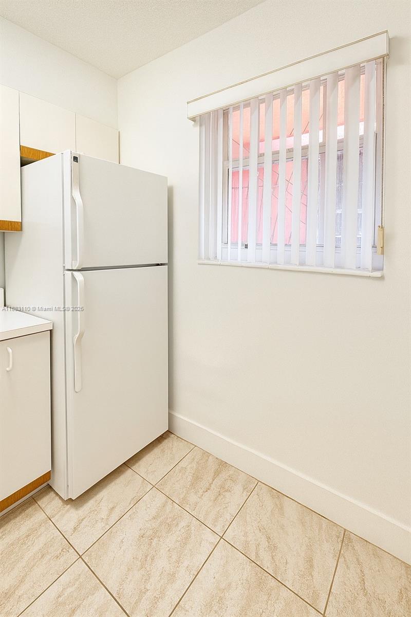 WINDSOR ESTATES CONDO NO - Residential Lease