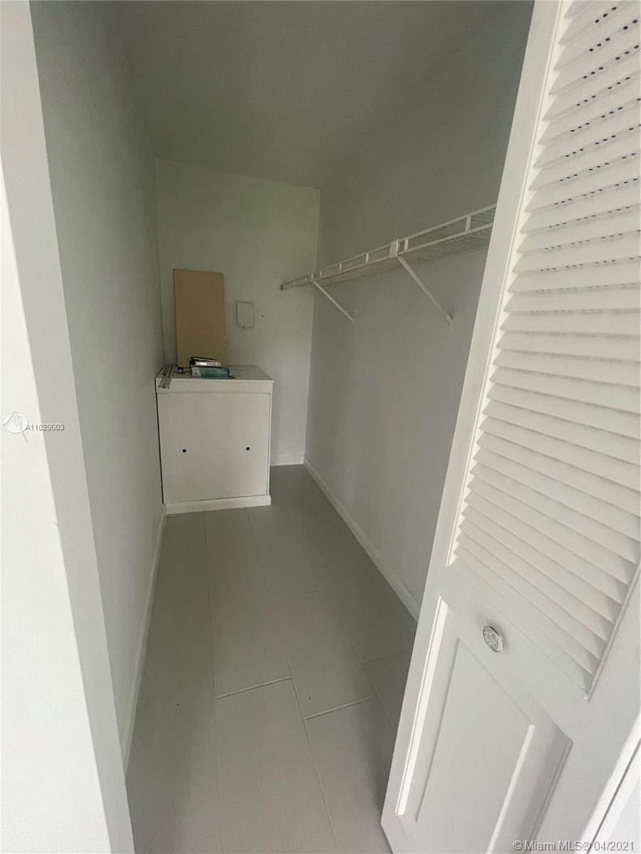 NEW HAMPTON AT CENTURY VI - Residential Lease