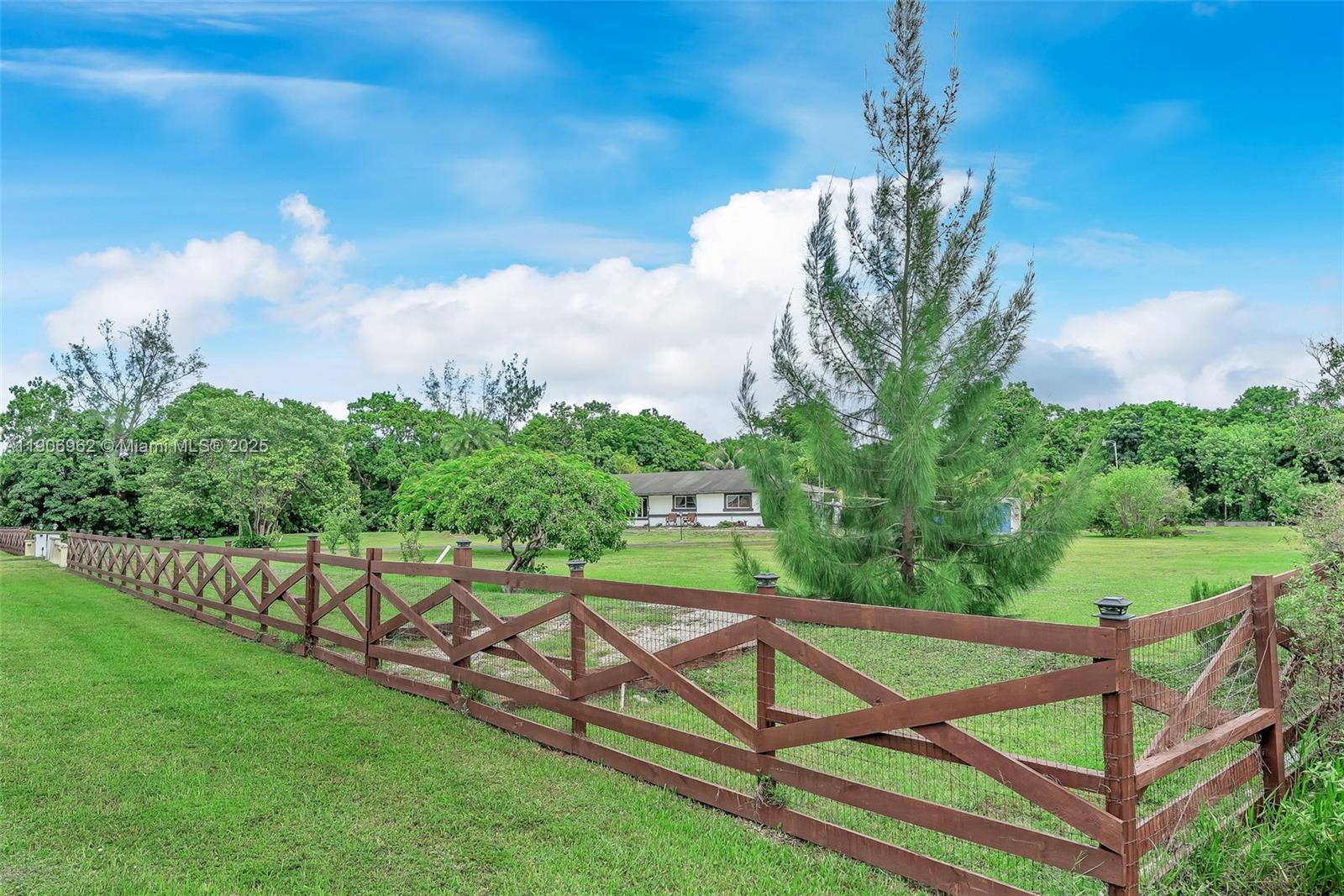 Rolling Oaks - Residential