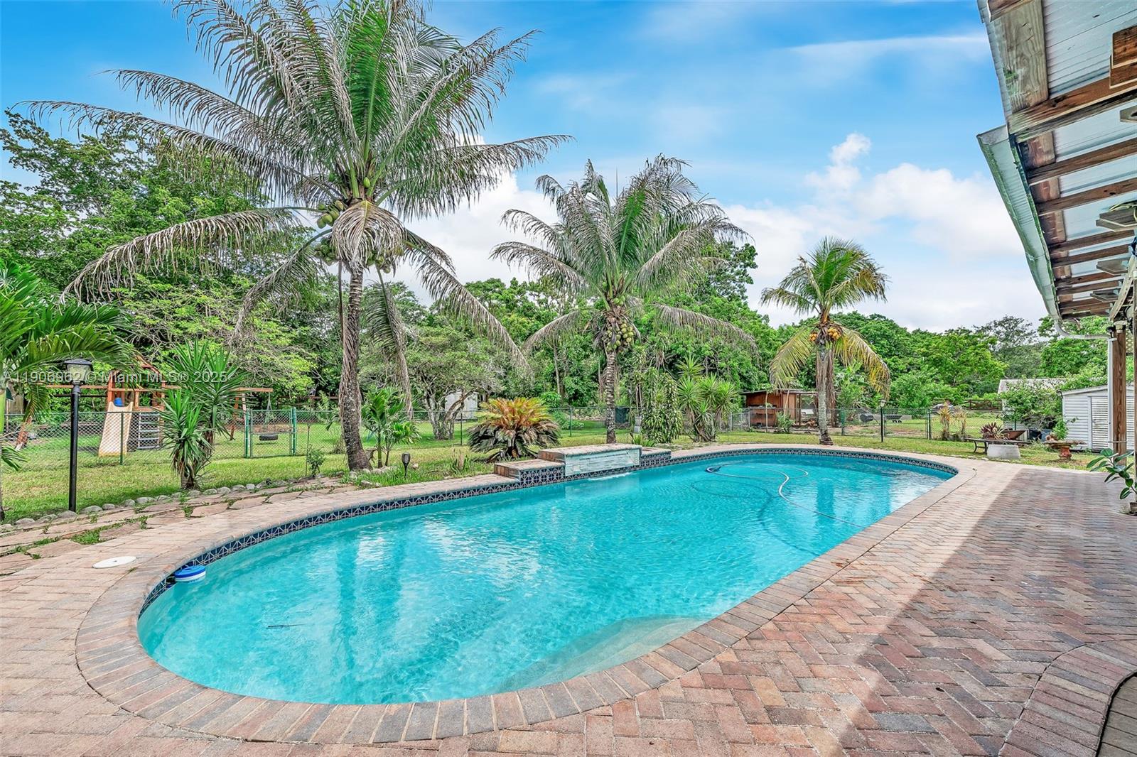 Rolling Oaks - Residential