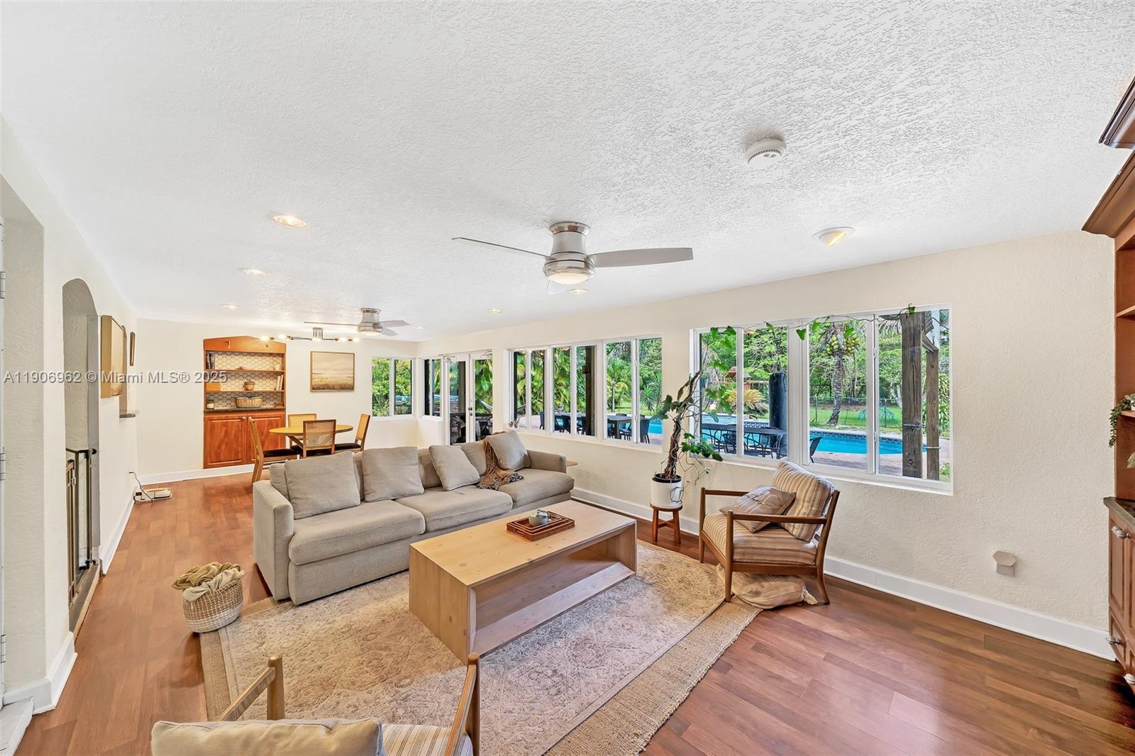 Rolling Oaks - Residential