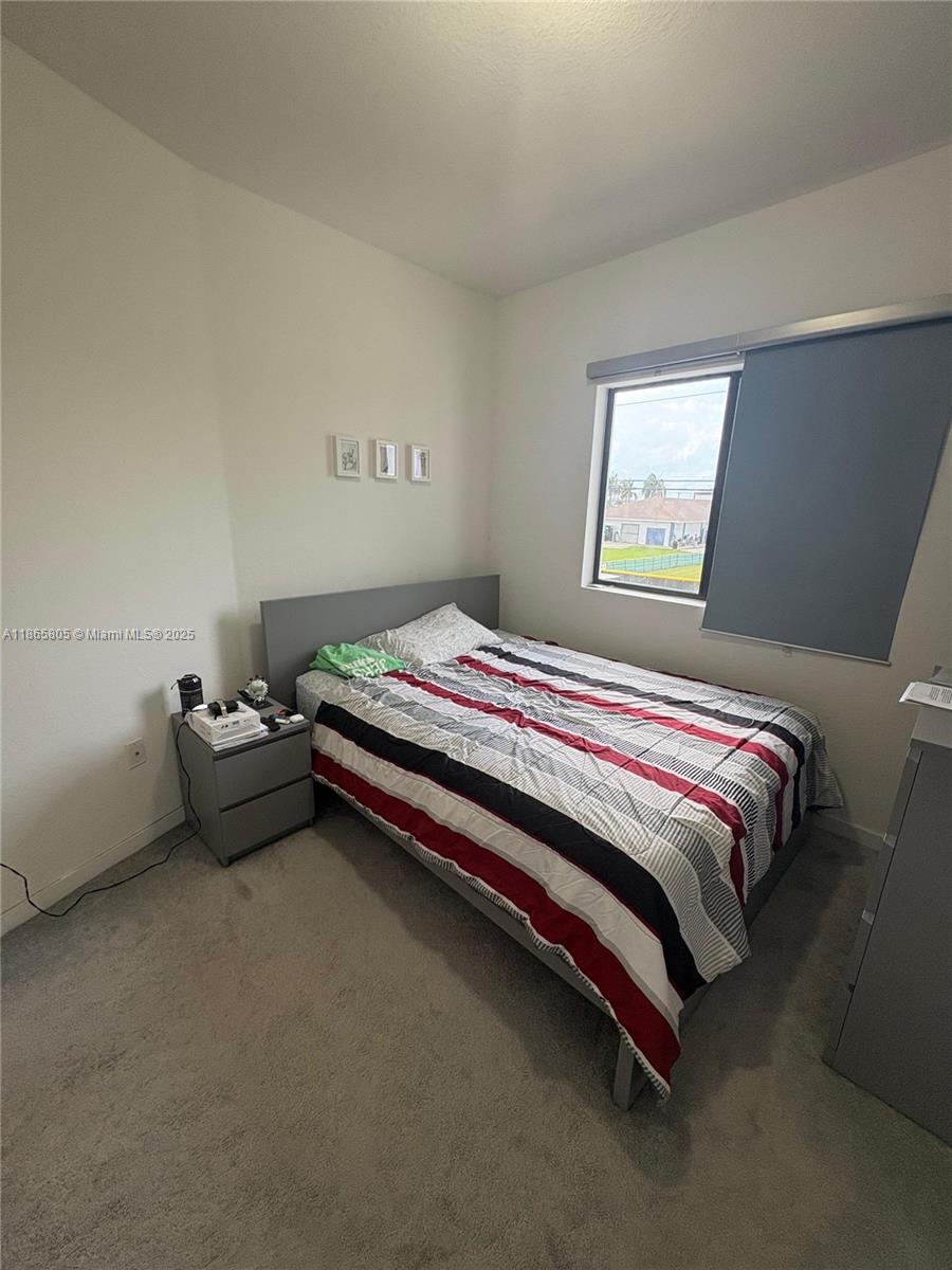 TROPICAL BREEZE TOWNHOUSE - Residential