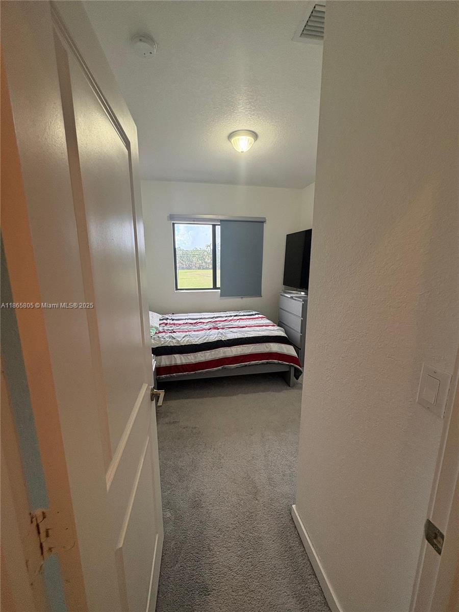 TROPICAL BREEZE TOWNHOUSE - Residential