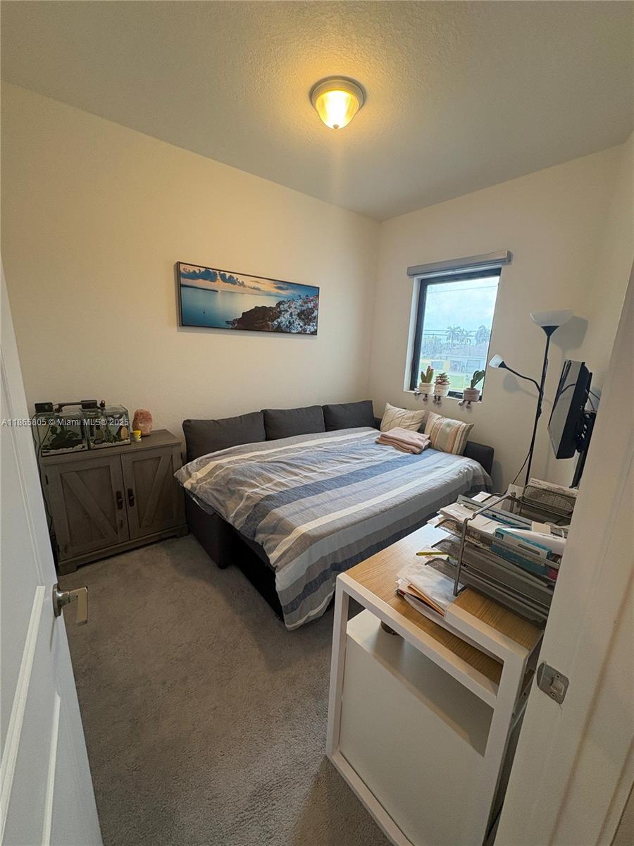 TROPICAL BREEZE TOWNHOUSE - Residential