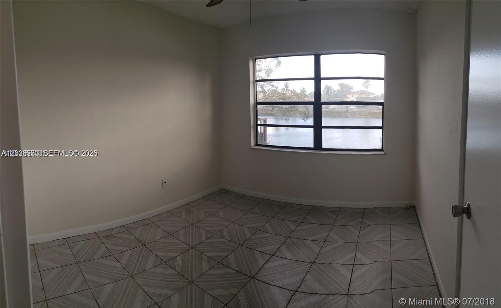 KINGS COVE CONDO - Residential