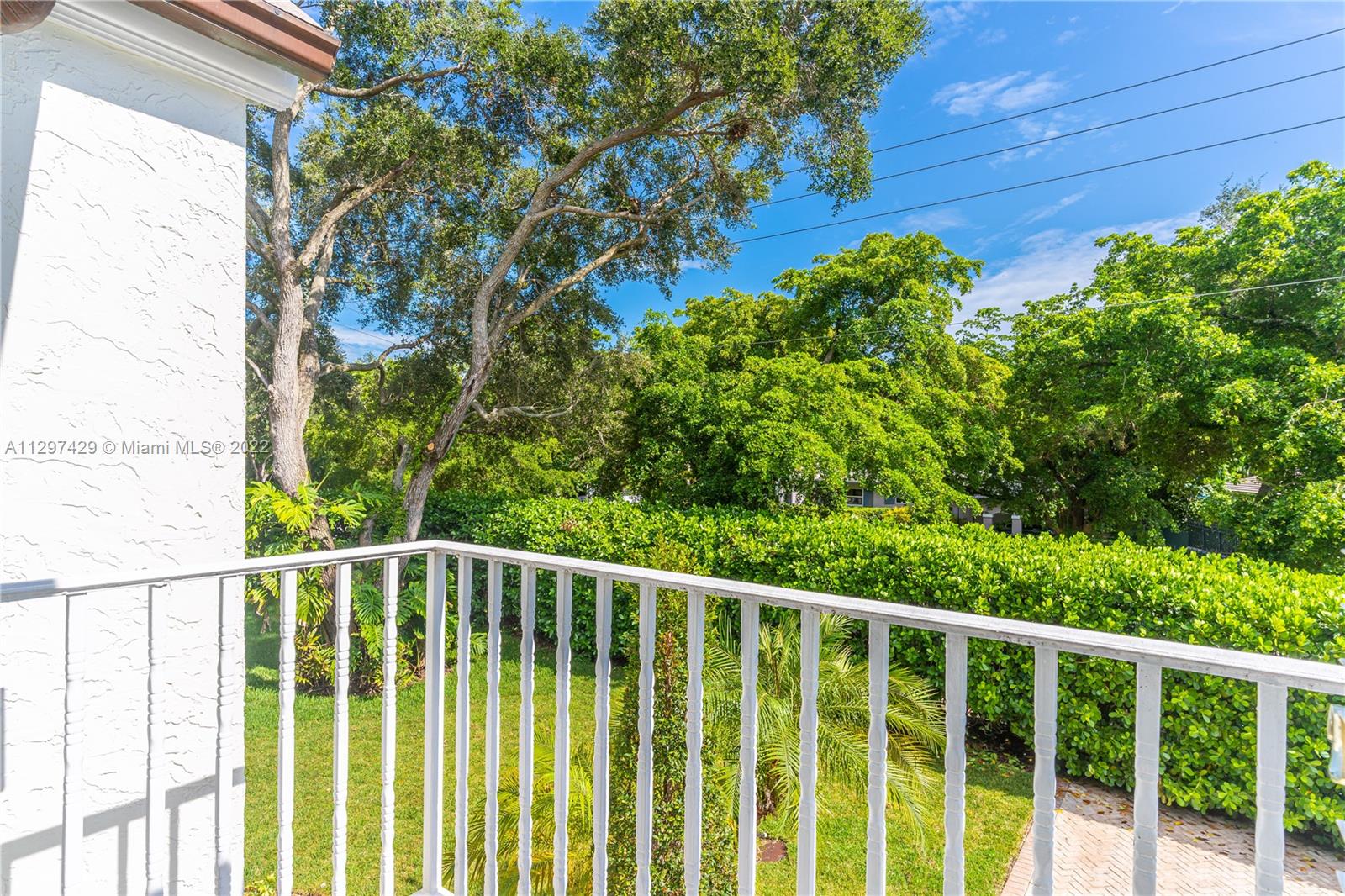 CORAL GABLES RIVIERA SEC - Residential