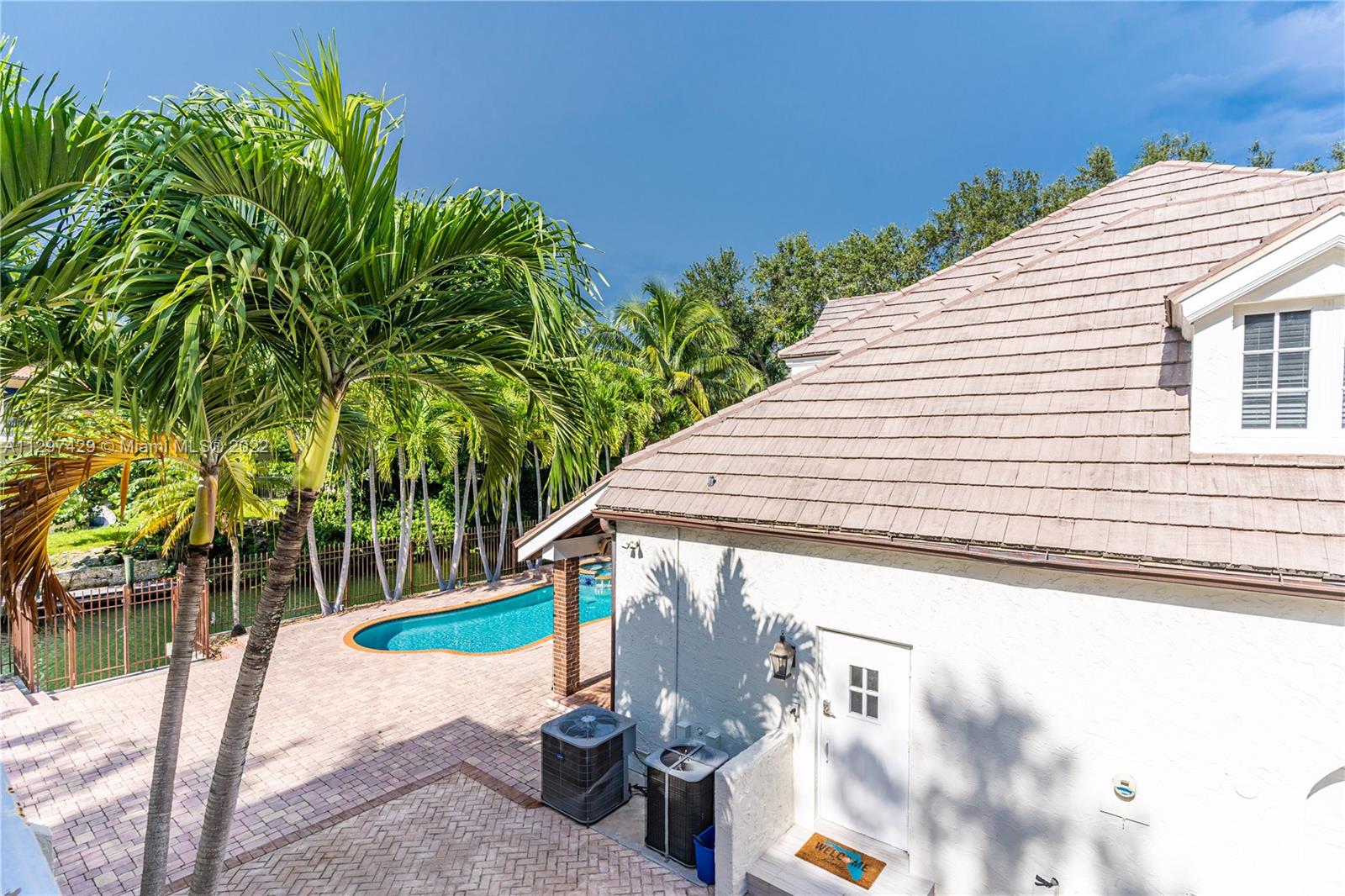 CORAL GABLES RIVIERA SEC - Residential