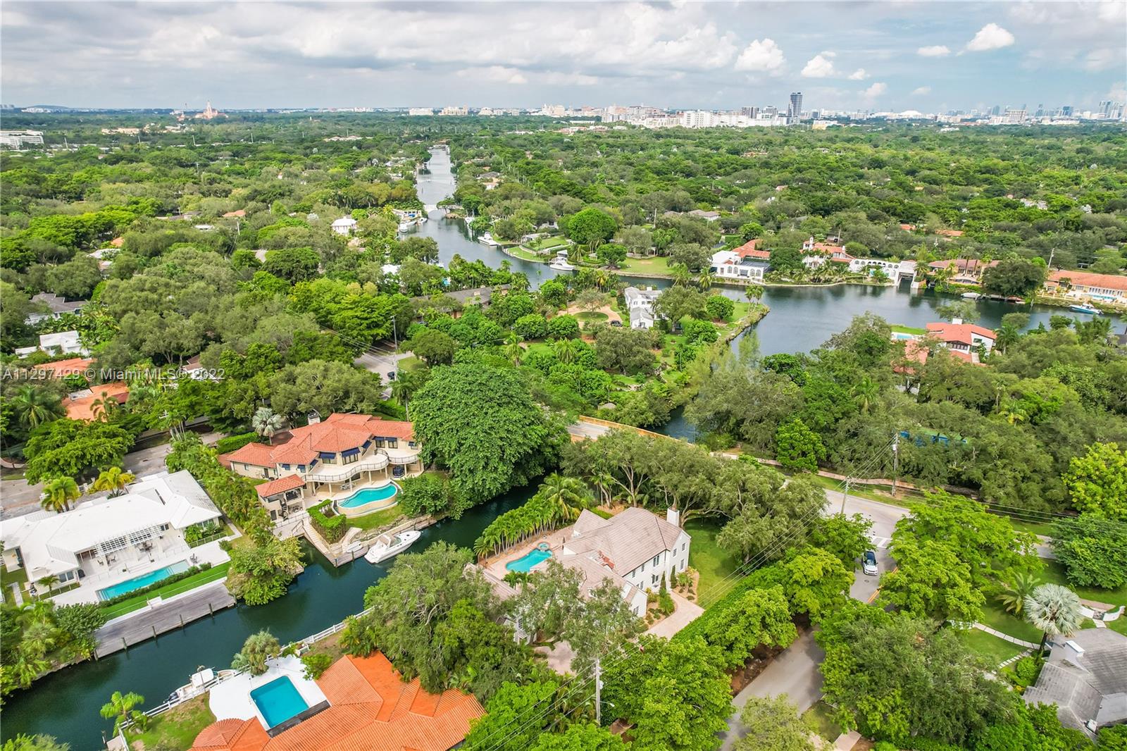 CORAL GABLES RIVIERA SEC - Residential