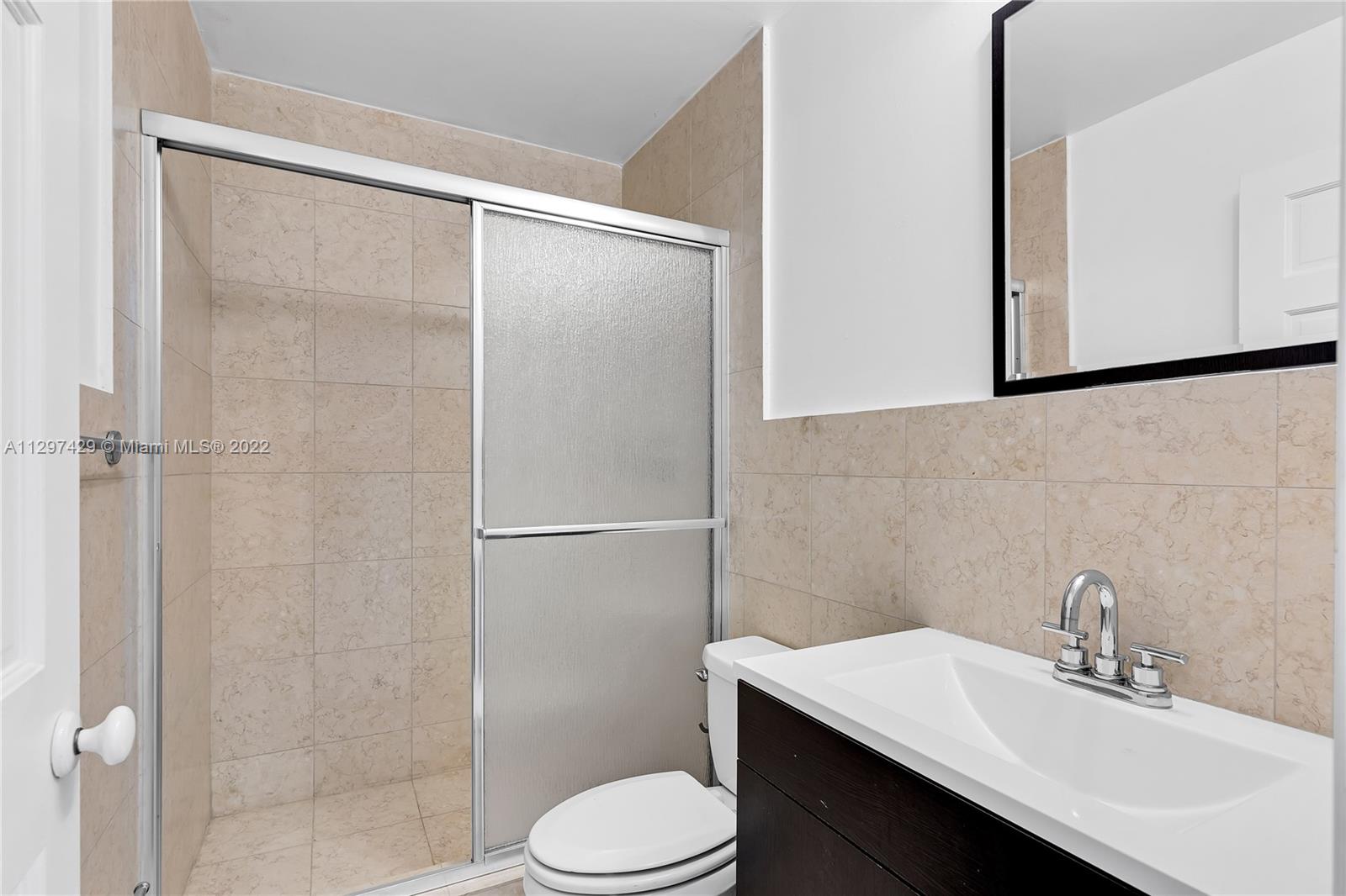 CORAL GABLES RIVIERA SEC - Residential