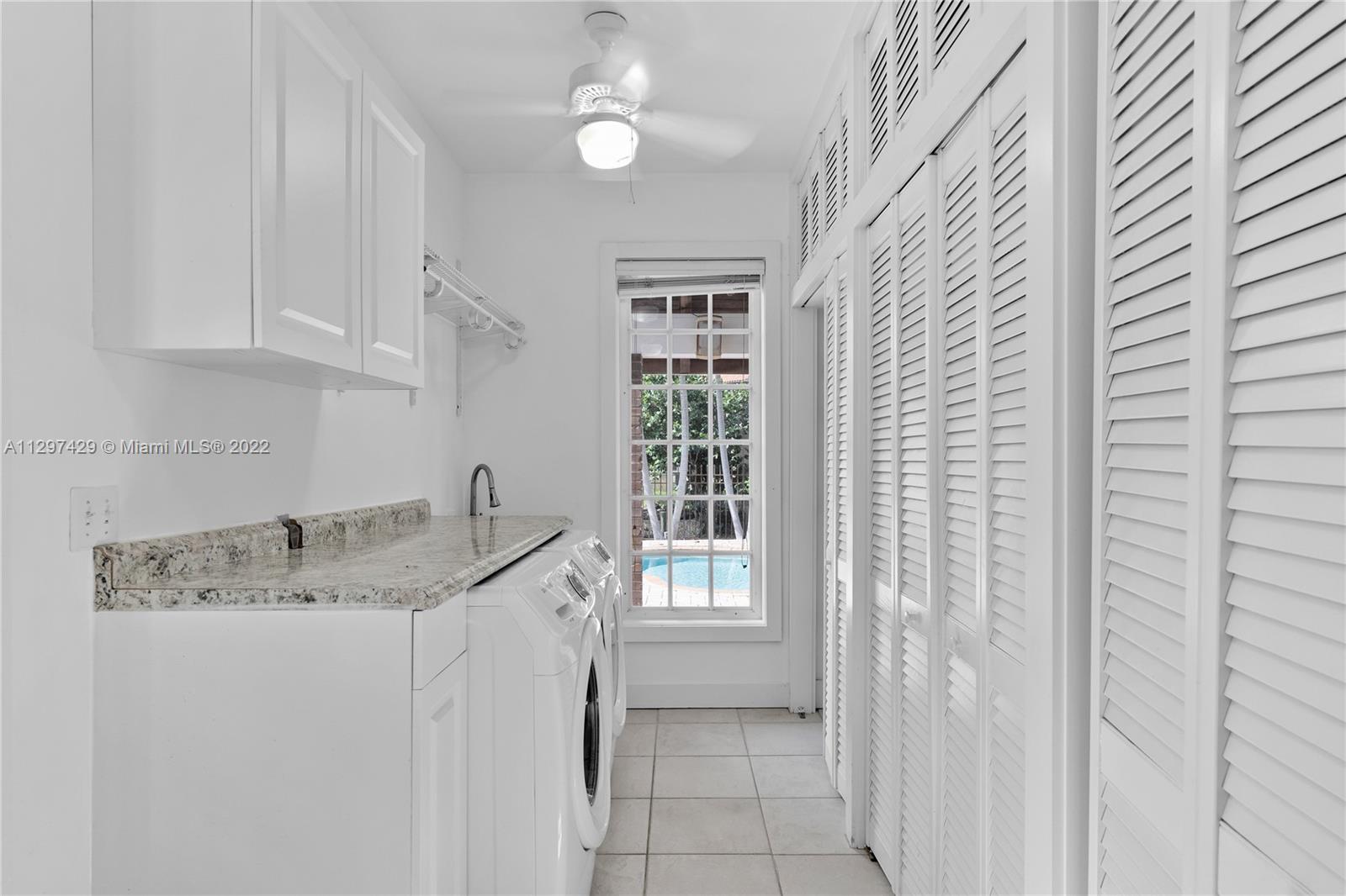 CORAL GABLES RIVIERA SEC - Residential