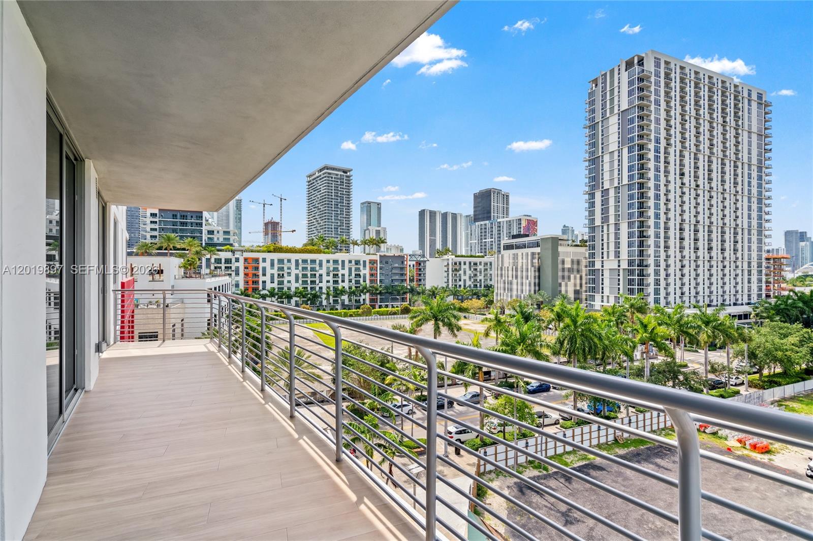 BUENA VISTA WEST - Residential