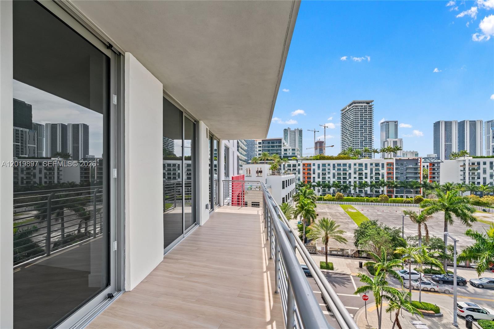 BUENA VISTA WEST - Residential