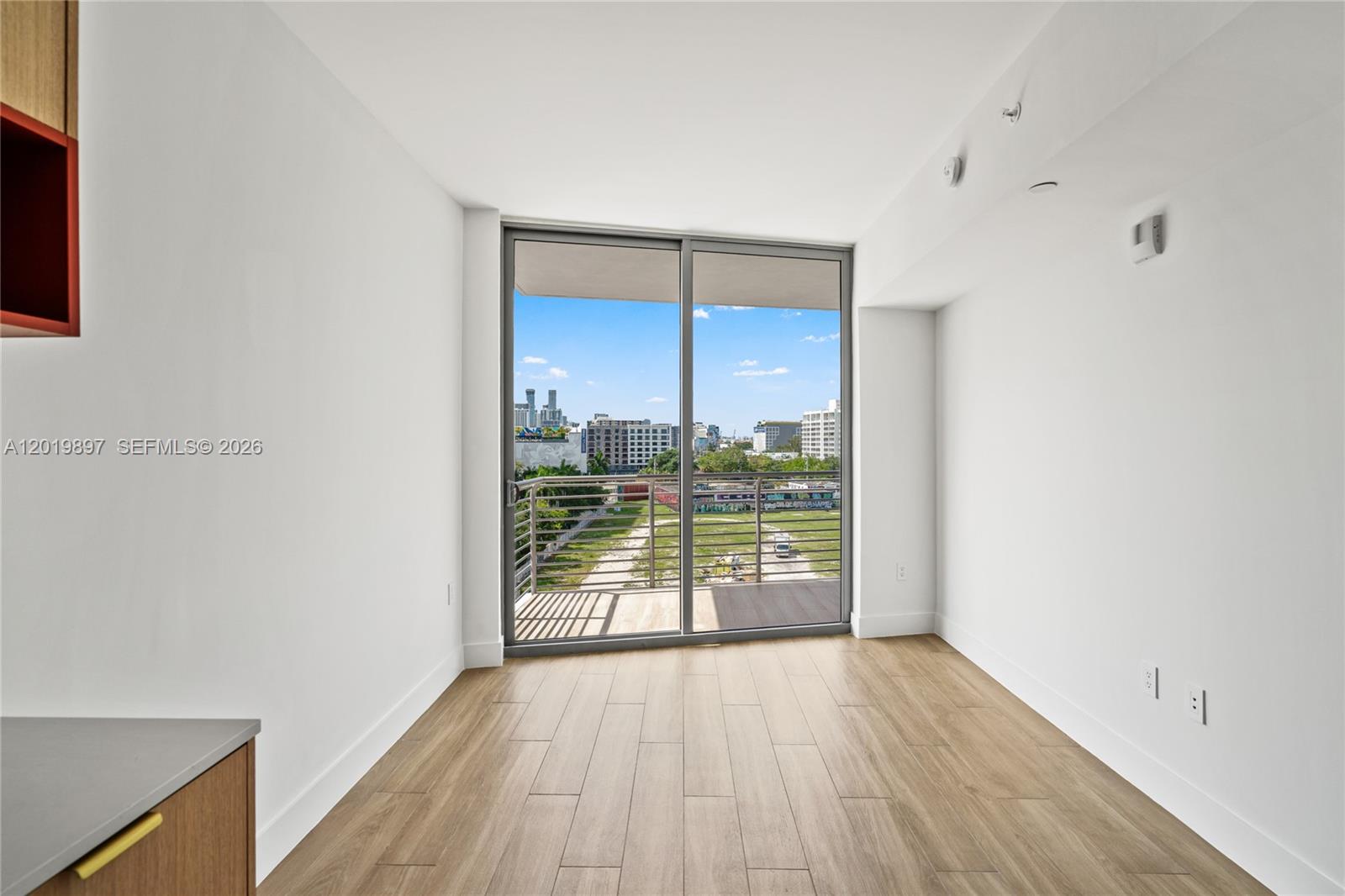 BUENA VISTA WEST - Residential