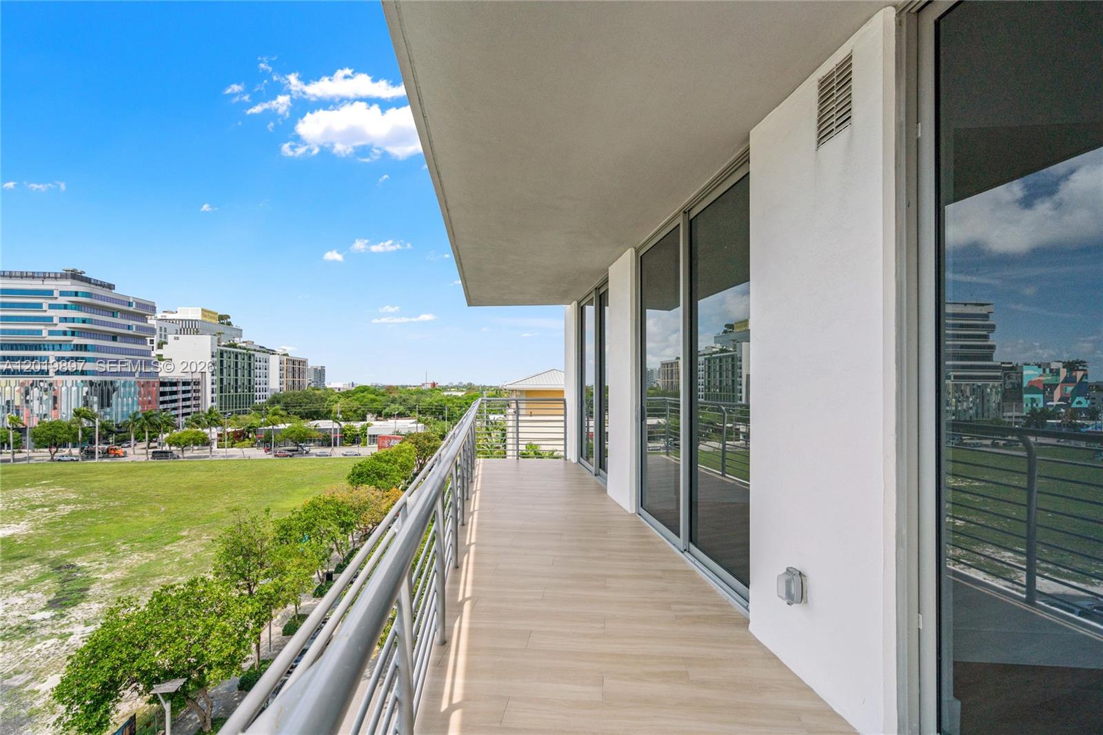 BUENA VISTA WEST - Residential