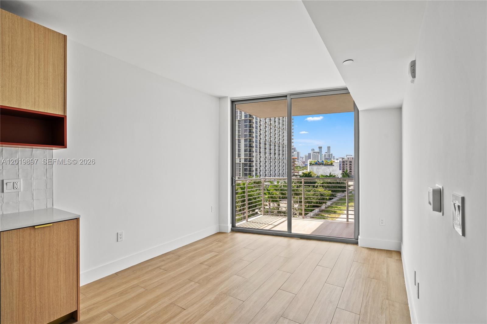 BUENA VISTA WEST - Residential