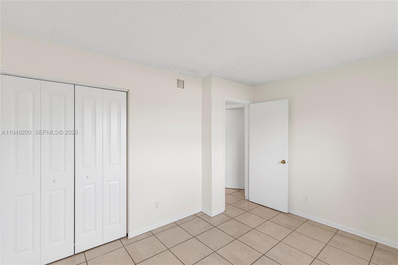 COURTYARDS AT DAVIE CONDO - Residential