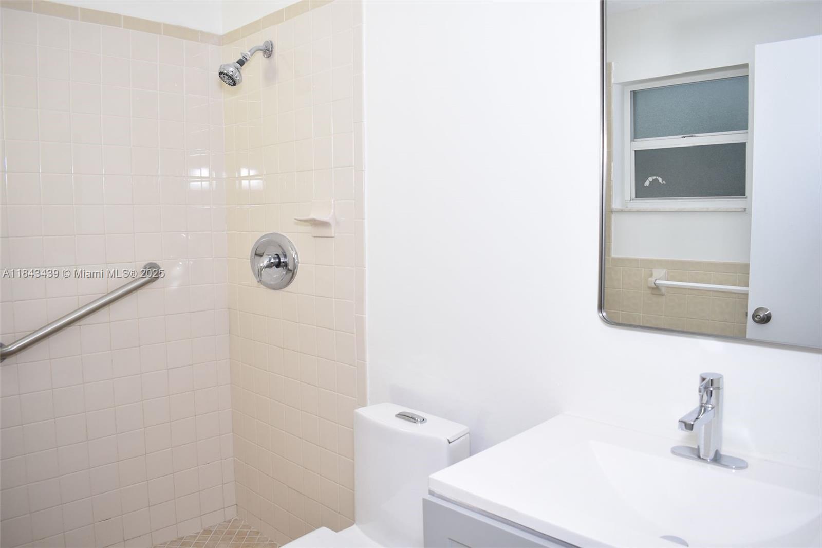 DRIFTWOOD ESTATES NO 2 - Residential