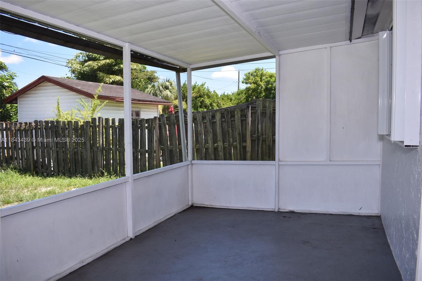 DRIFTWOOD ESTATES NO 2 - Residential