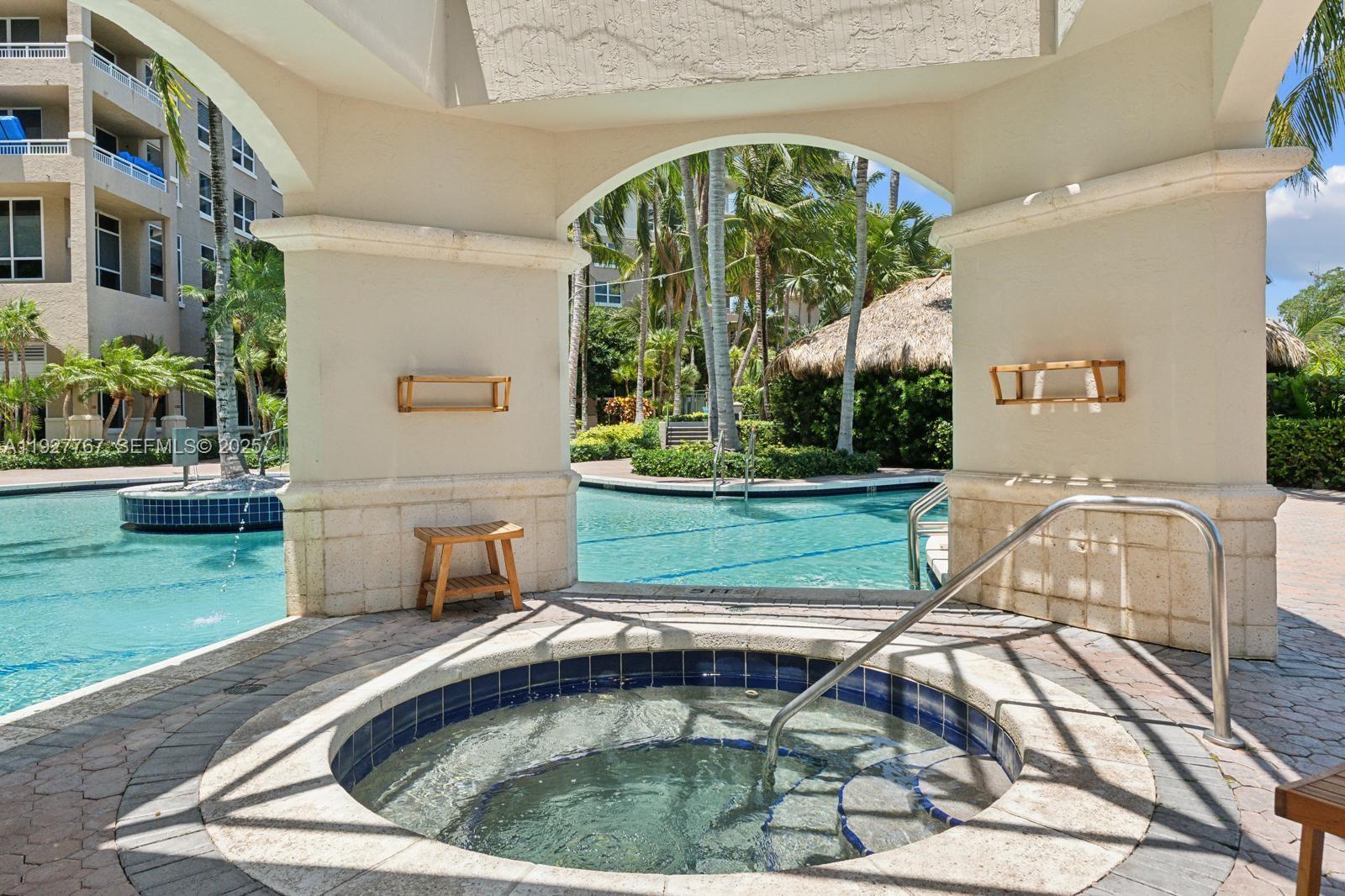 TURNBERRY ON THE GREEN - Residential