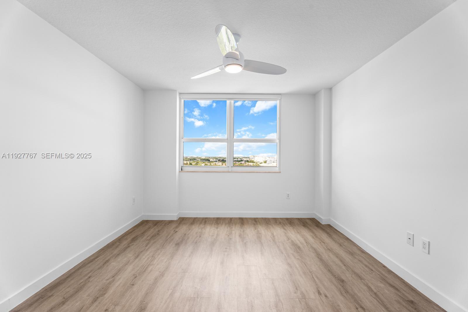 TURNBERRY ON THE GREEN - Residential