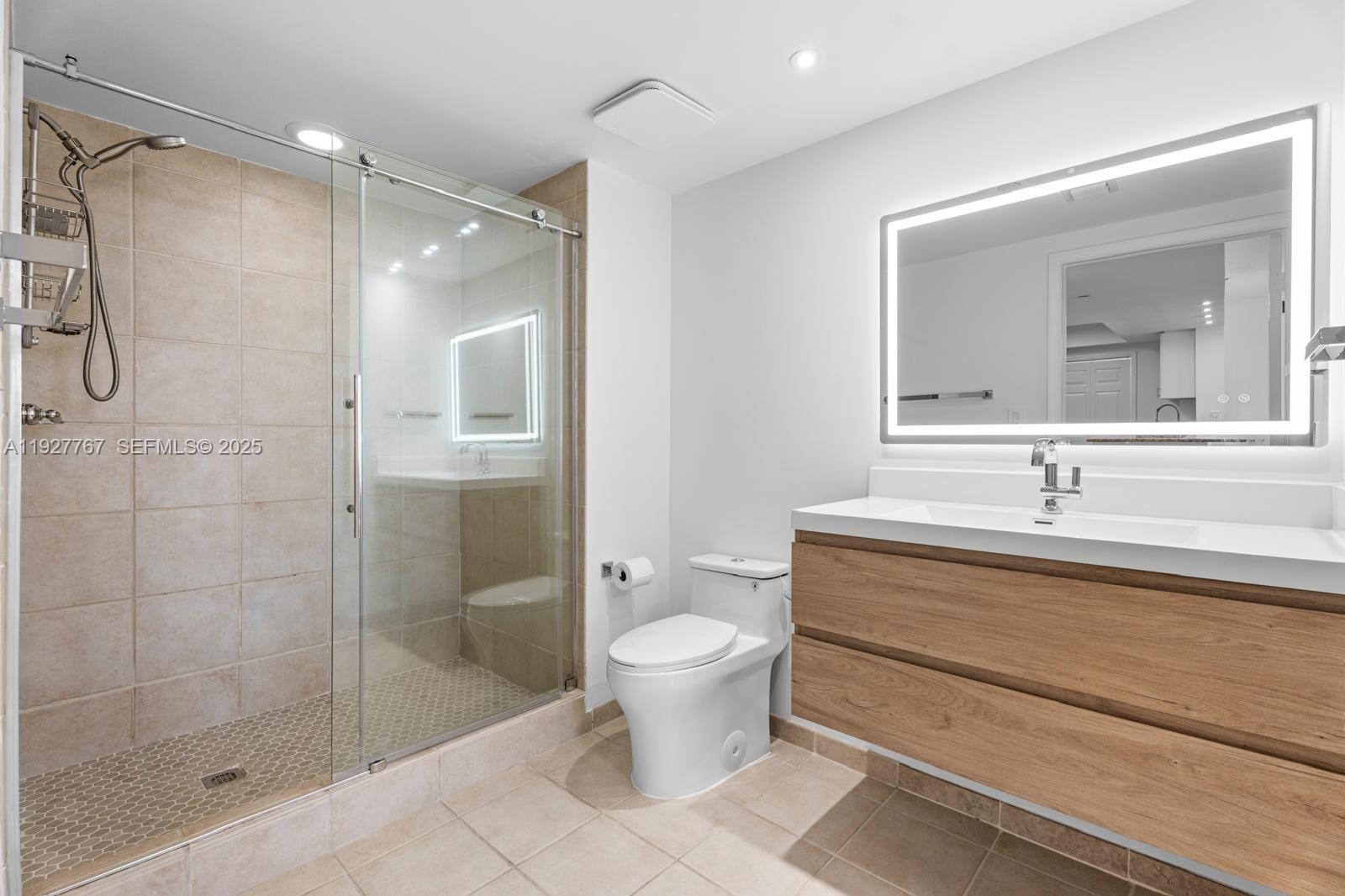 TURNBERRY ON THE GREEN - Residential