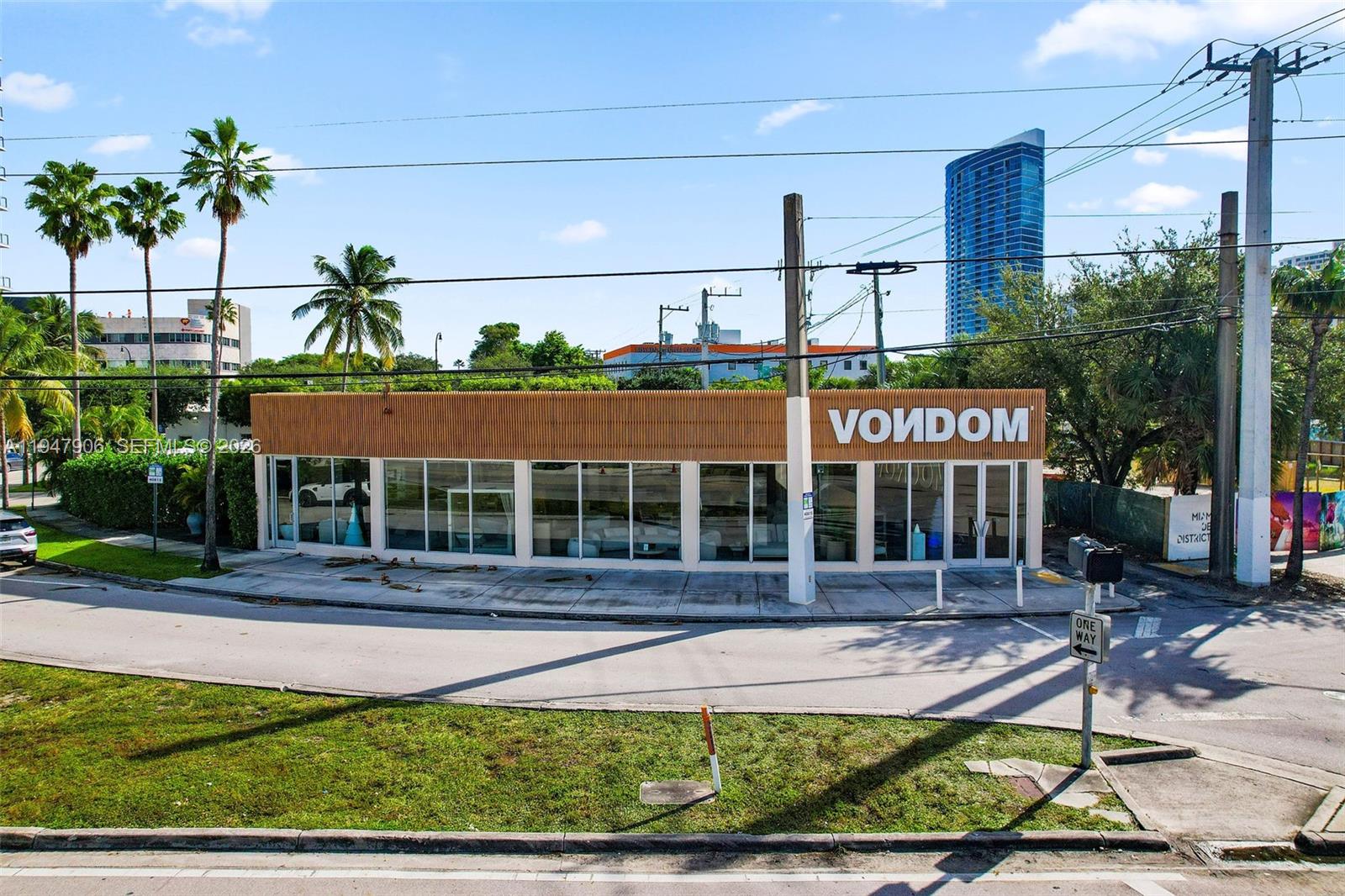 MAGNOLIA PARK 2ND AMD PL - Commercial Sale