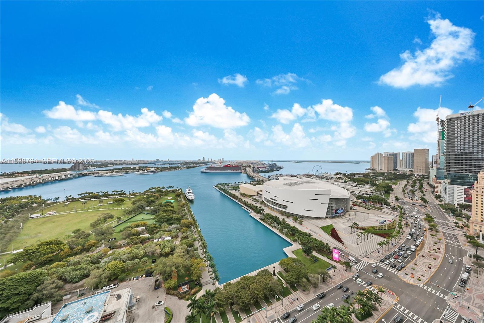 900 BISCAYNE BAY CONDO - Residential