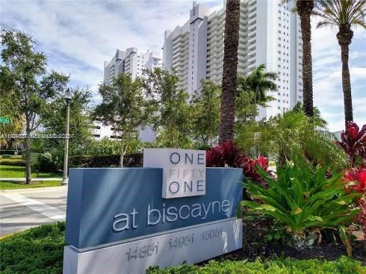 THE OAKS I CONDO - Residential Lease