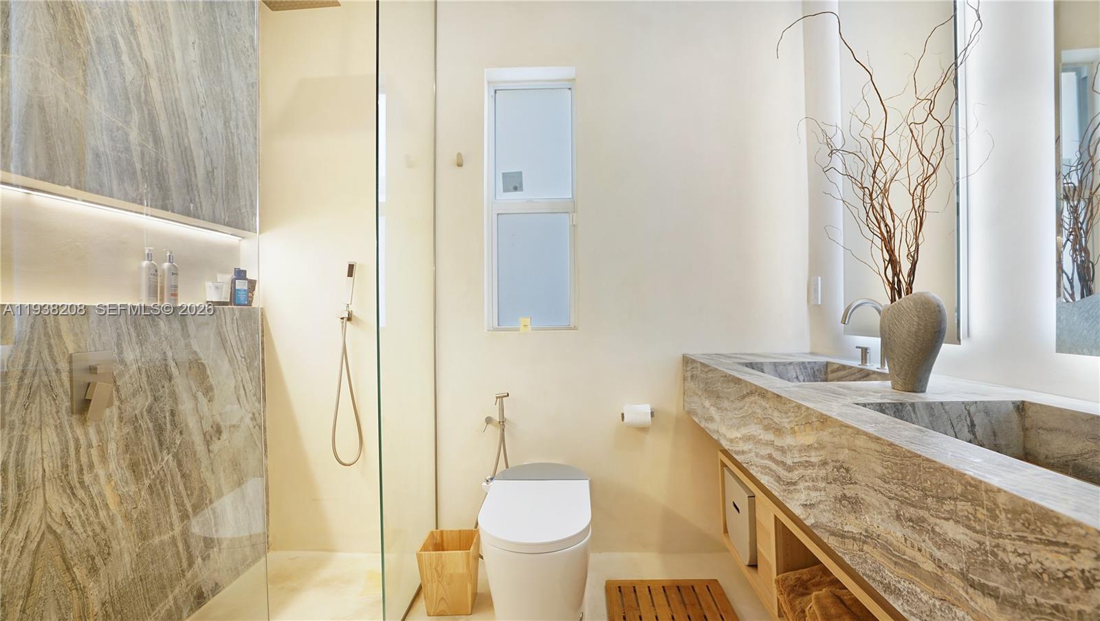 SHORE ACRES AMD PL - Residential Lease