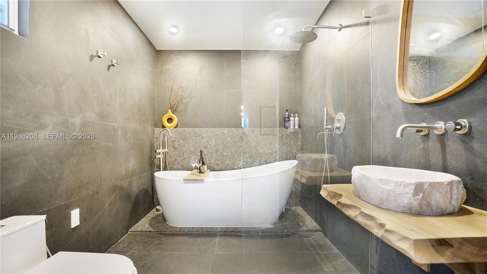 SHORE ACRES AMD PL - Residential Lease