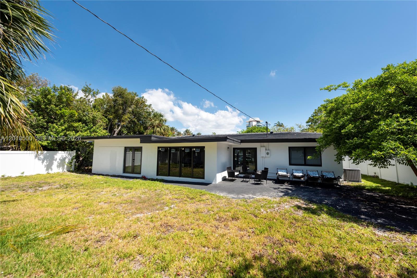 2308 SE 18 St