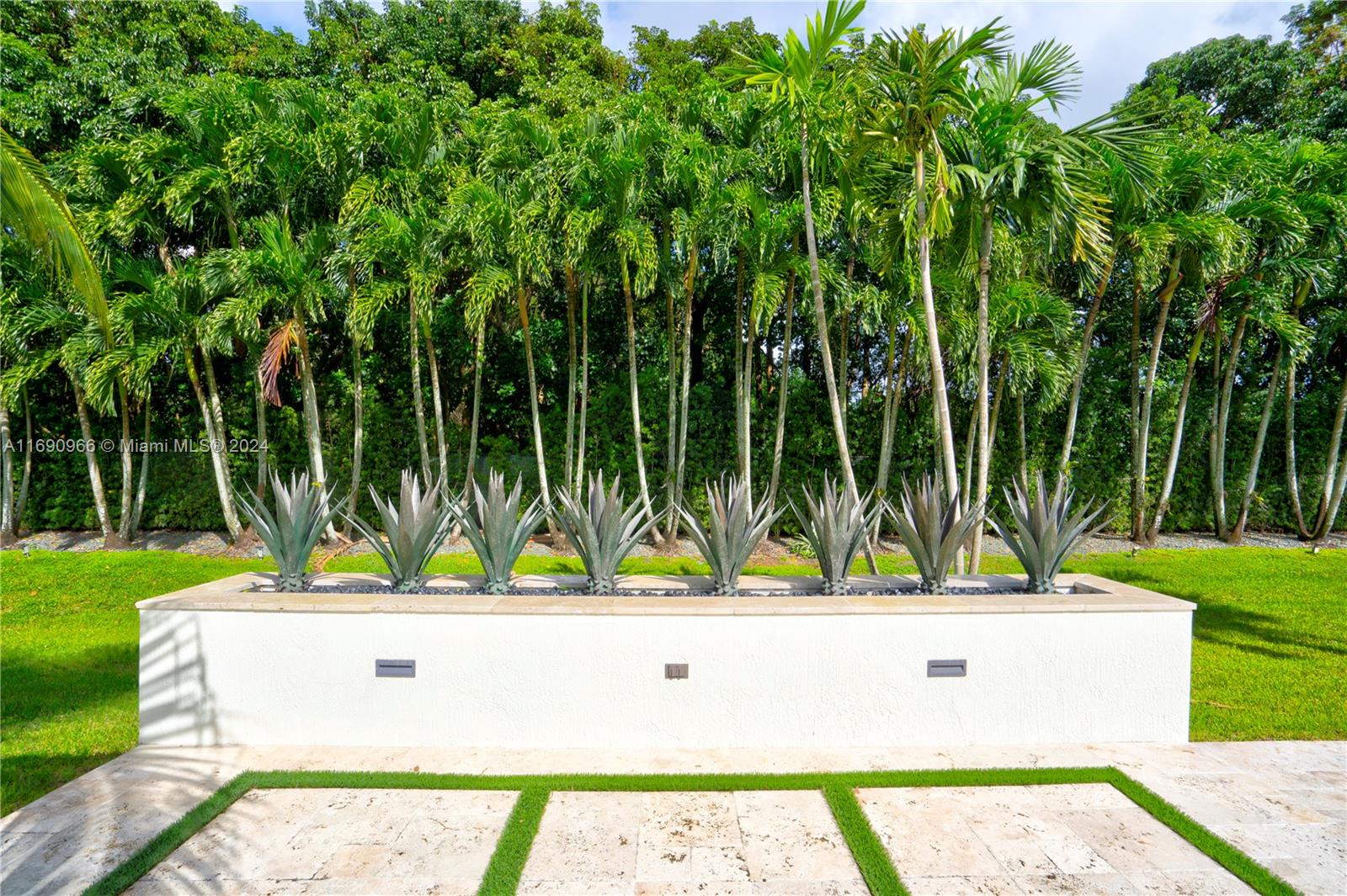 FLAMINGO PLAT - Residential