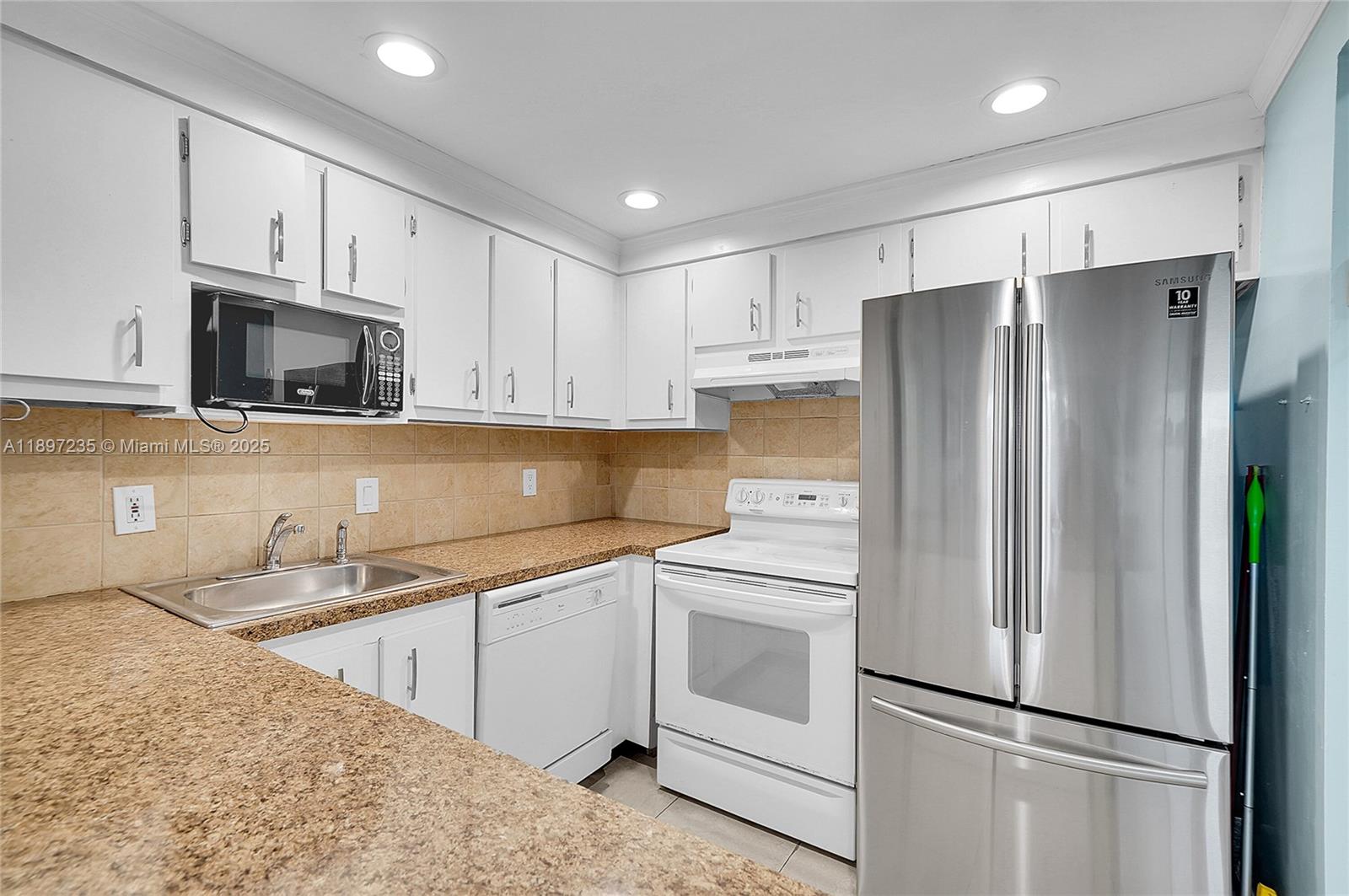 OMEGA CONDO NO 1 - Residential Lease