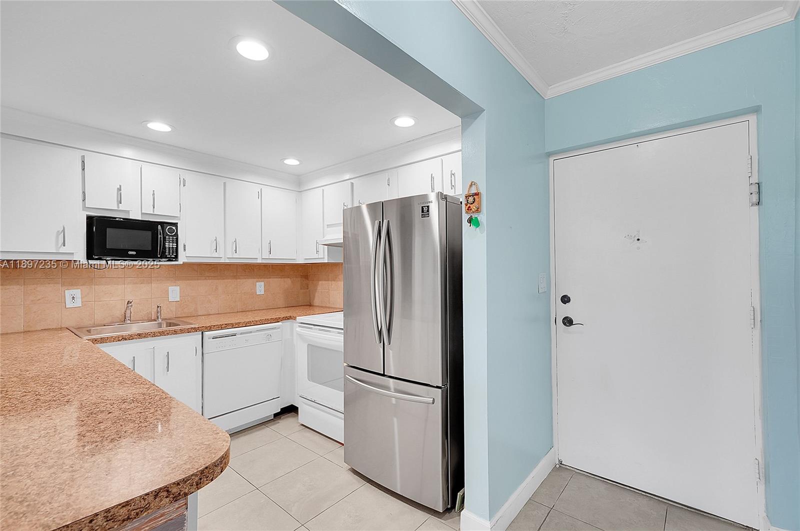 OMEGA CONDO NO 1 - Residential Lease