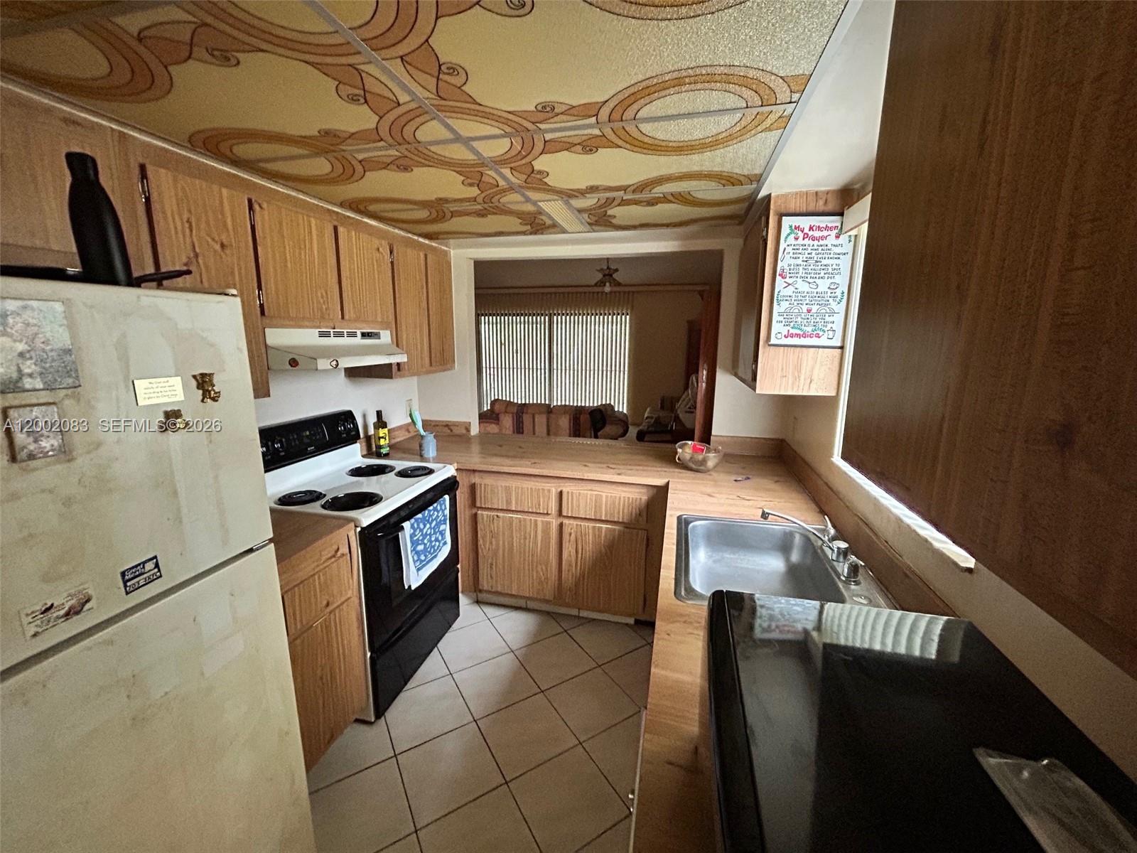 EVERGLADES SUGAR & LAND C - Residential