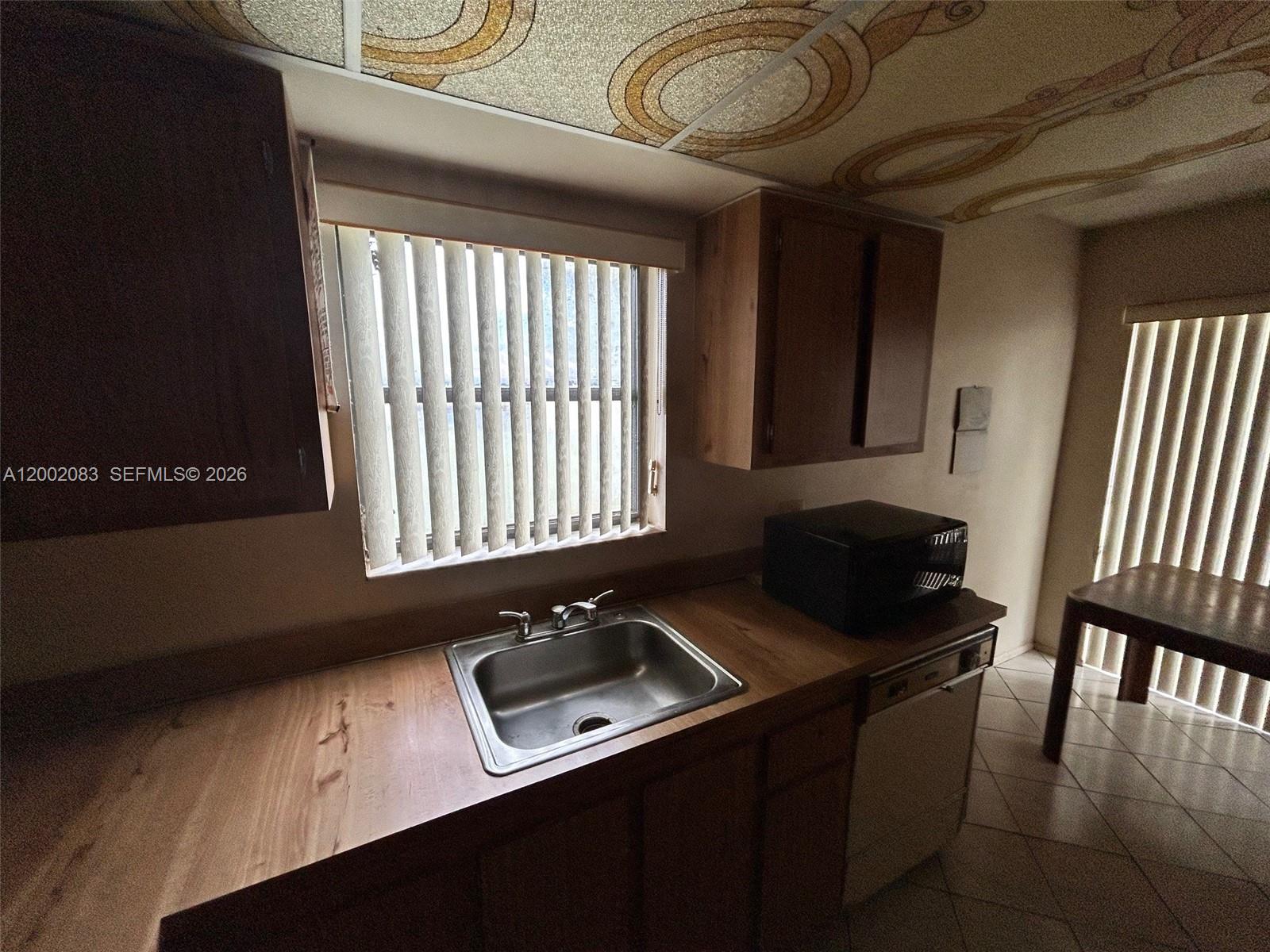 EVERGLADES SUGAR & LAND C - Residential