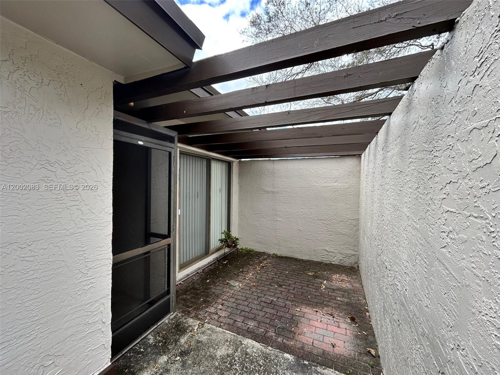 EVERGLADES SUGAR & LAND C - Residential