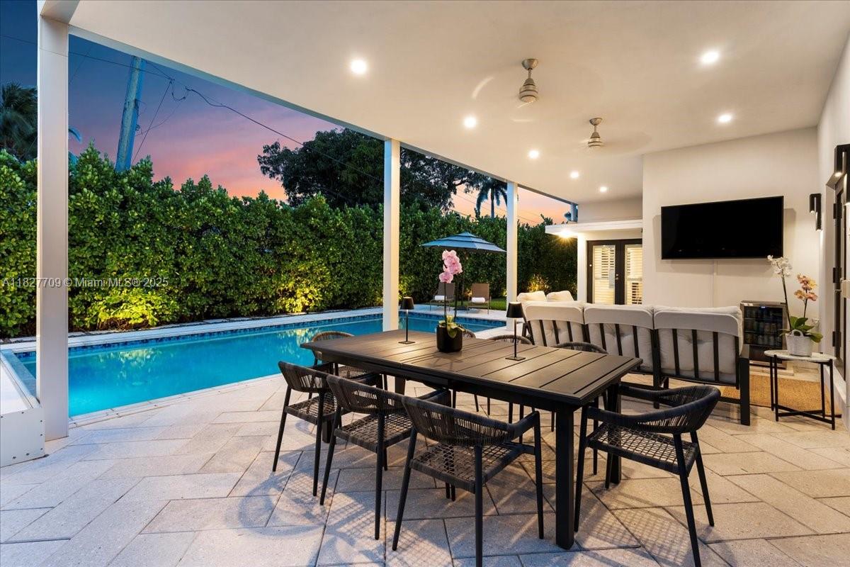 KEYSTONE ISLANDS - Residential