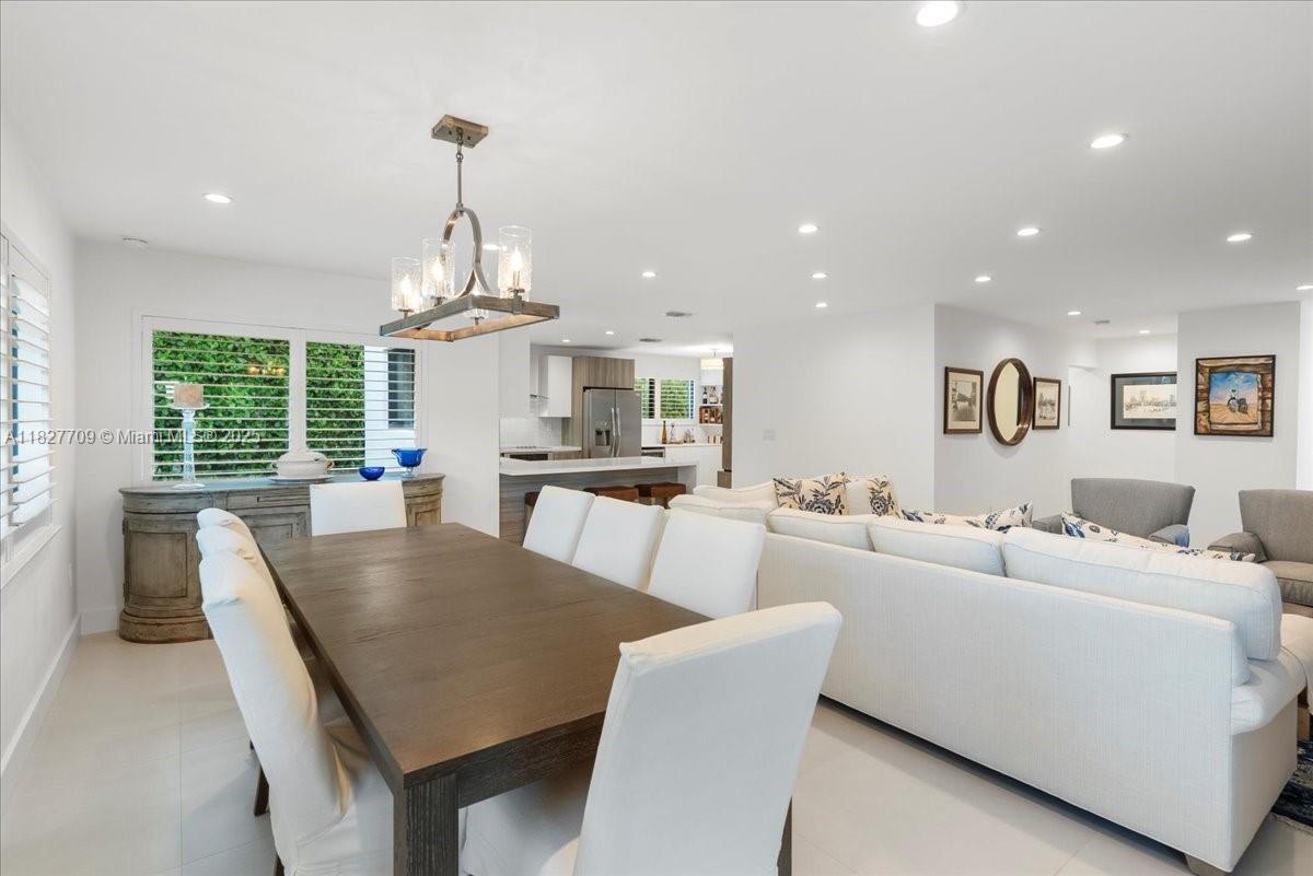 KEYSTONE ISLANDS - Residential