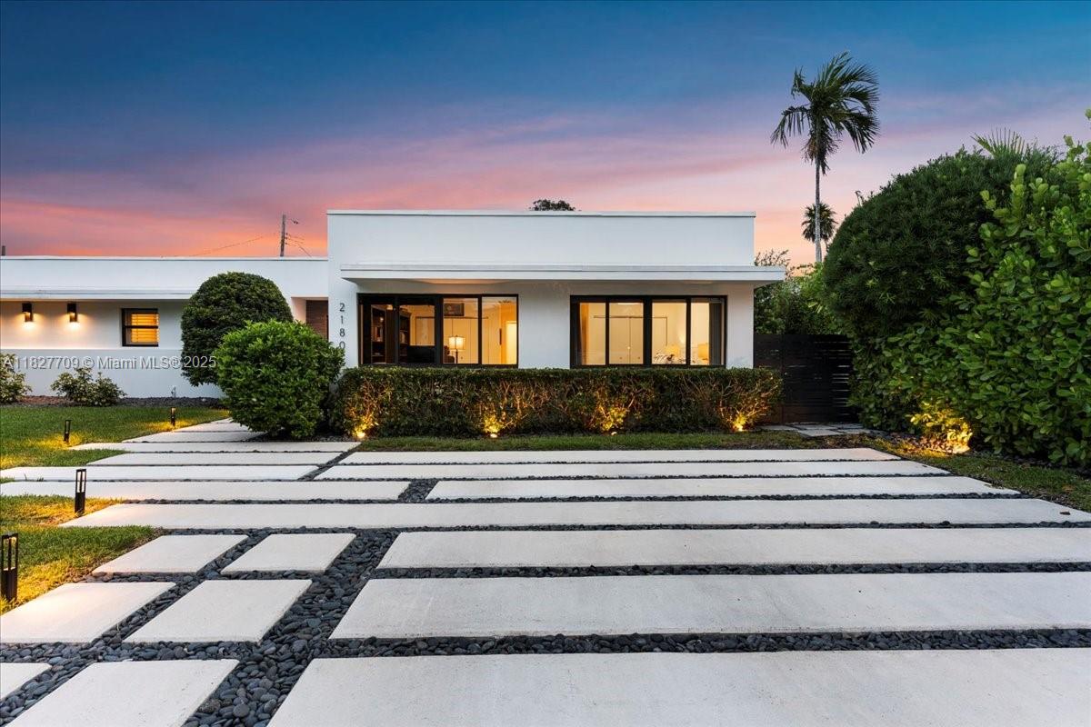 KEYSTONE ISLANDS - Residential