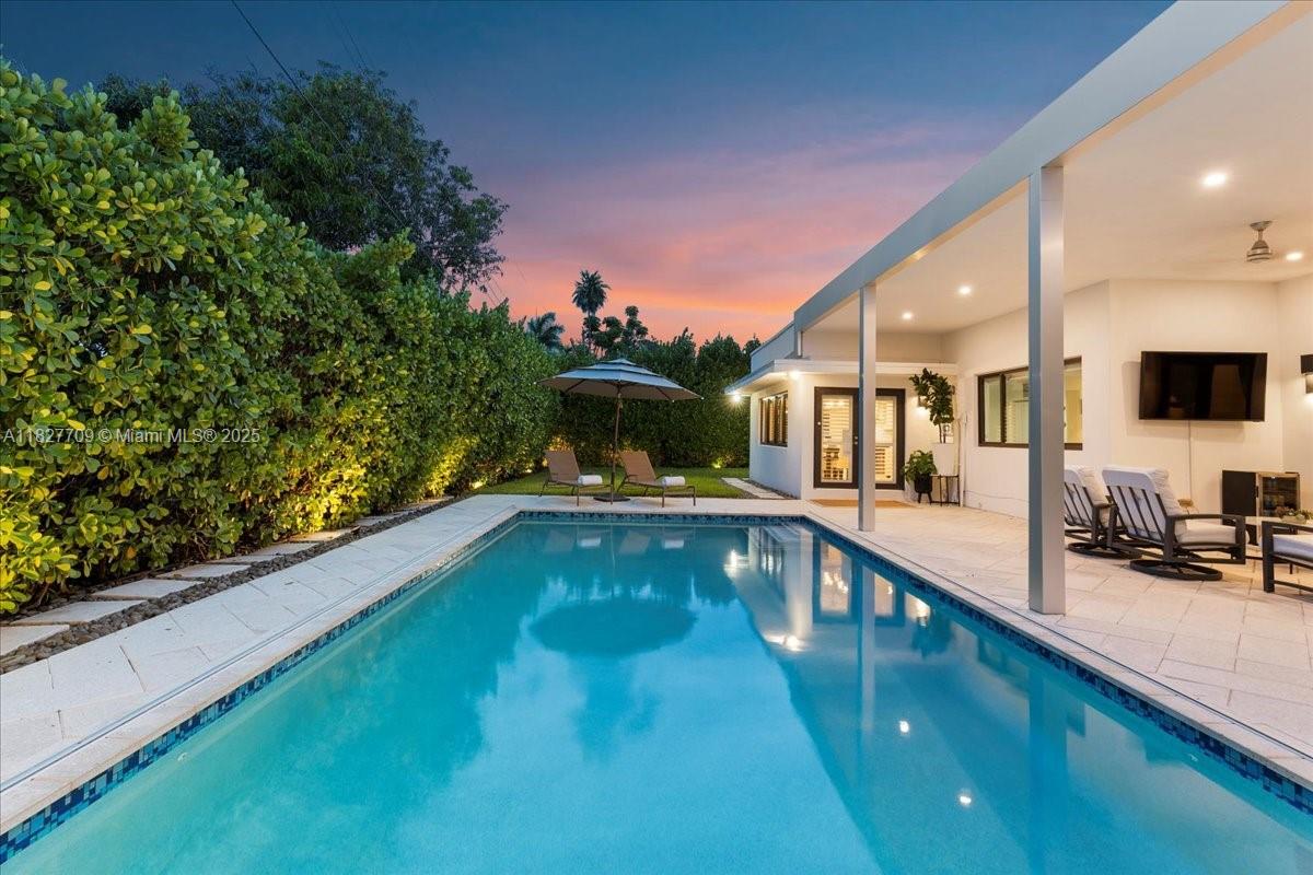 KEYSTONE ISLANDS - Residential