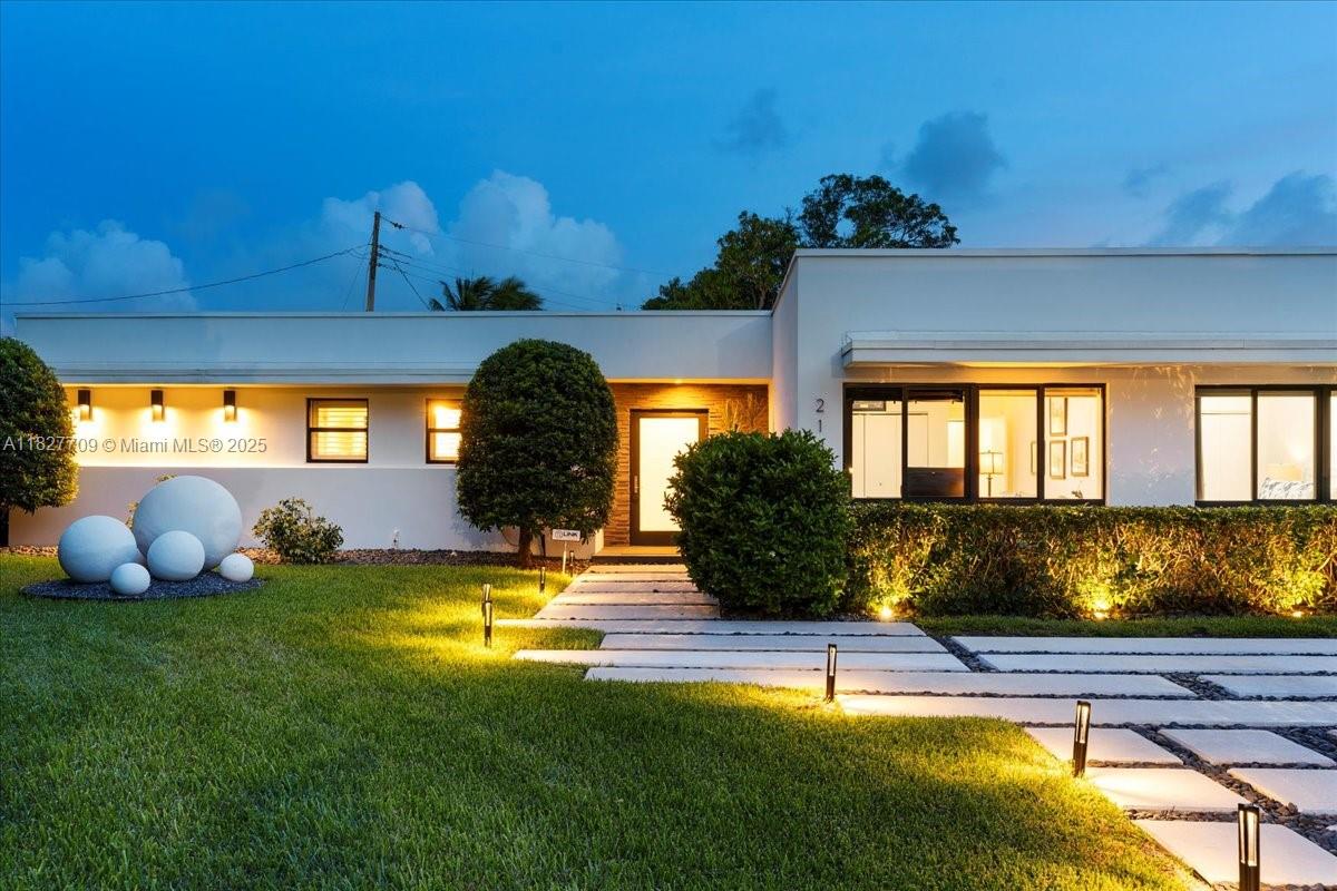 KEYSTONE ISLANDS - Residential