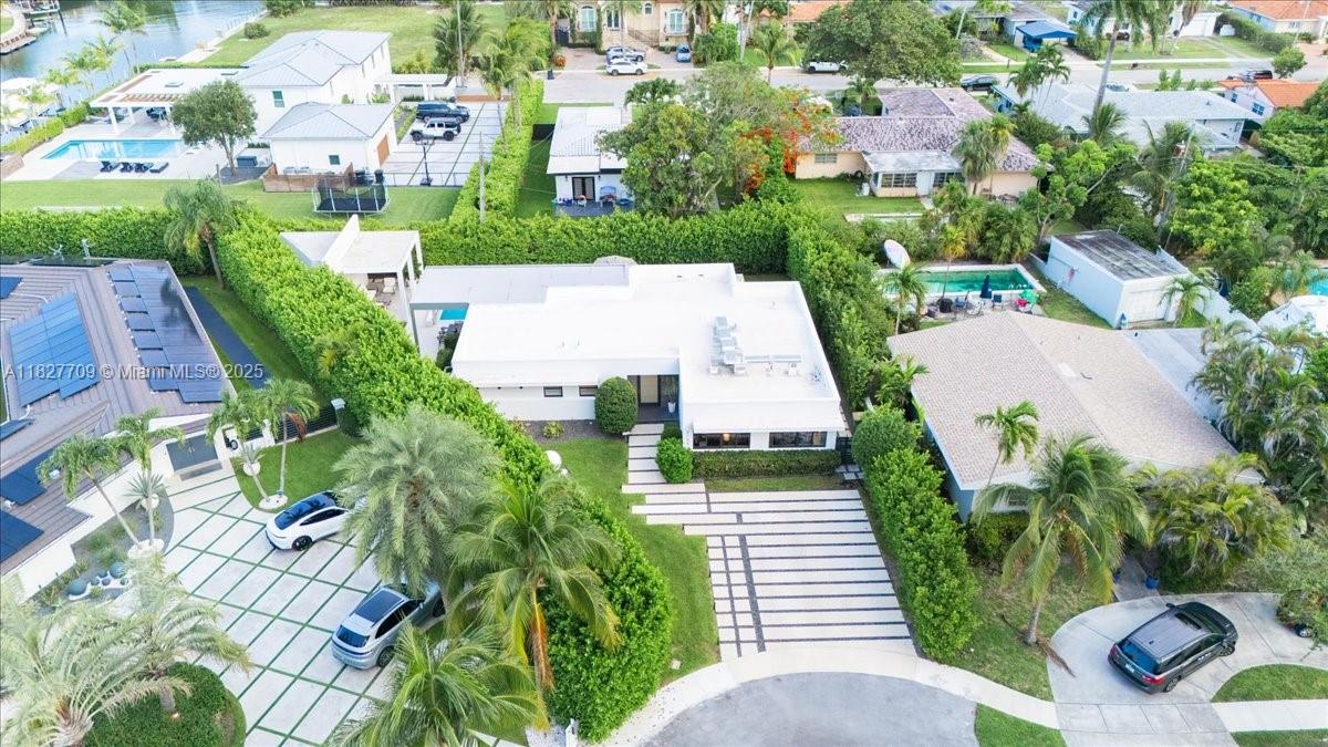 KEYSTONE ISLANDS - Residential