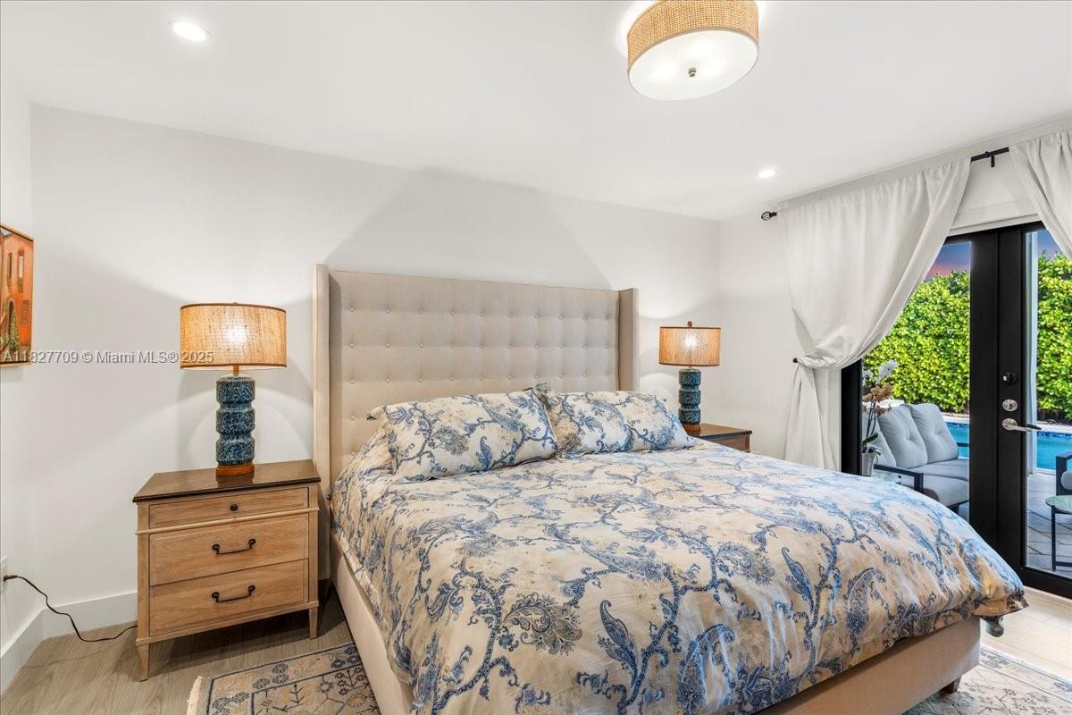 KEYSTONE ISLANDS - Residential