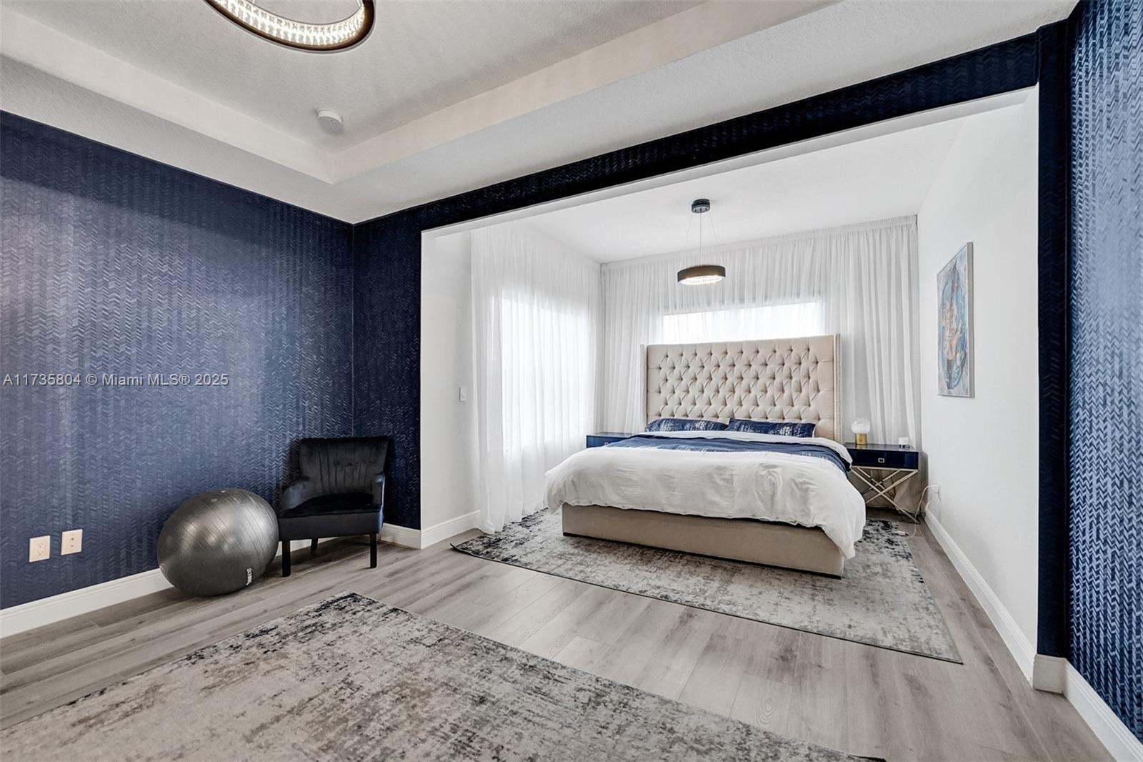 HILLCREST COUNTRY CLUB SO - Residential