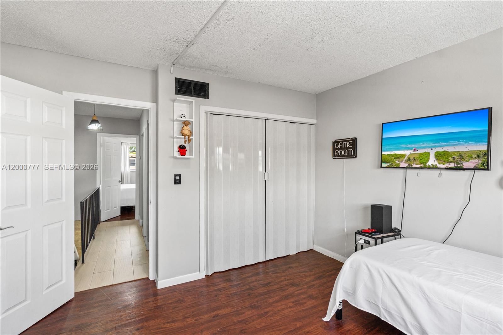 VILLA 56 CONDO - Residential