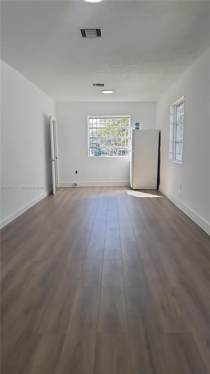 HOME OWNERS PARADISE - Residential