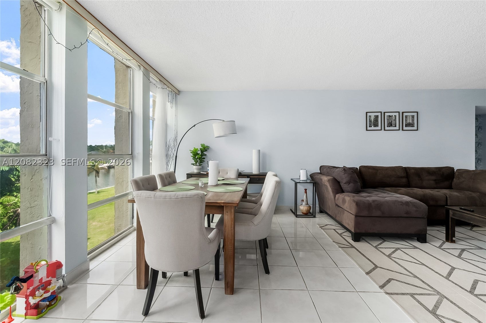 601 Three Islands Blvd 304