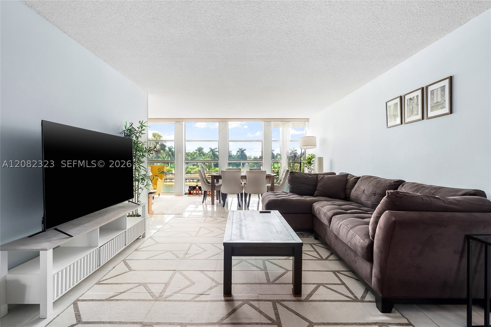 601 Three Islands Blvd 304