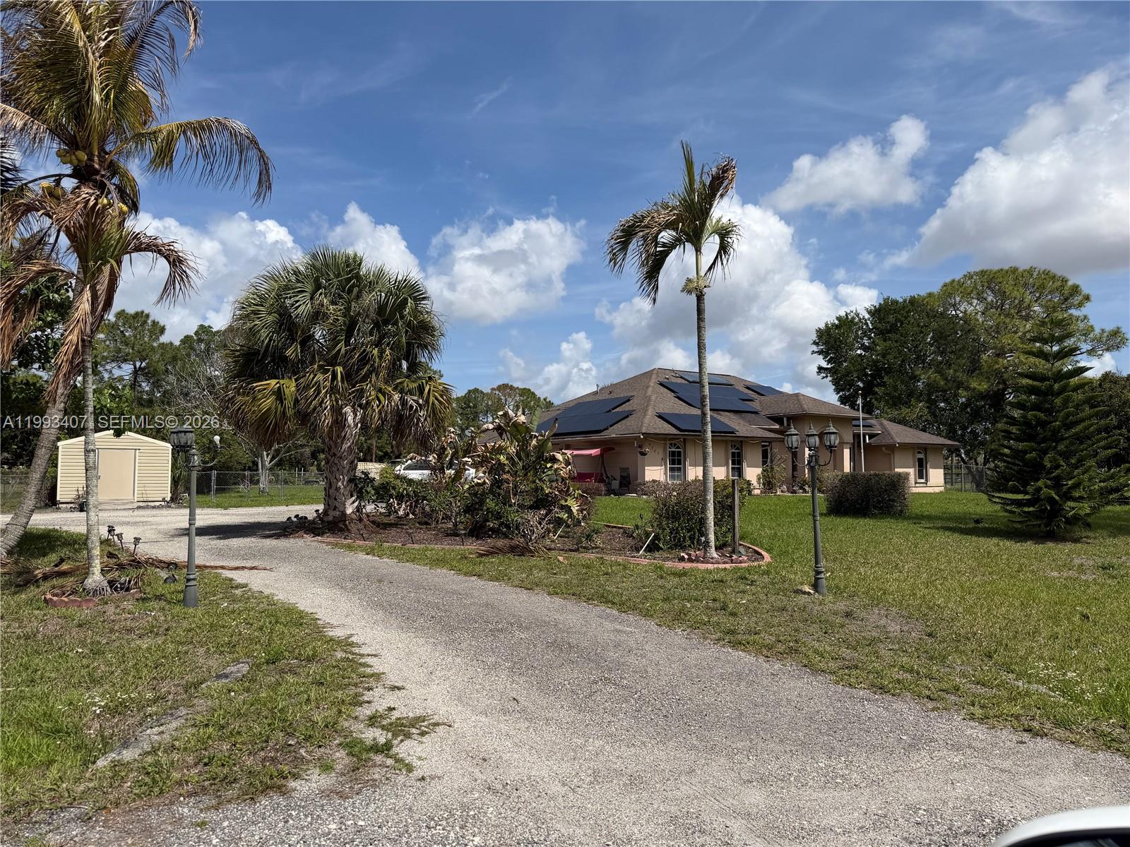 THE ACREAGE - Residential